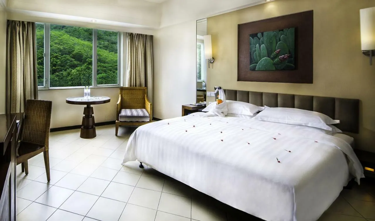 Cactus Resort Sanya By Gloria